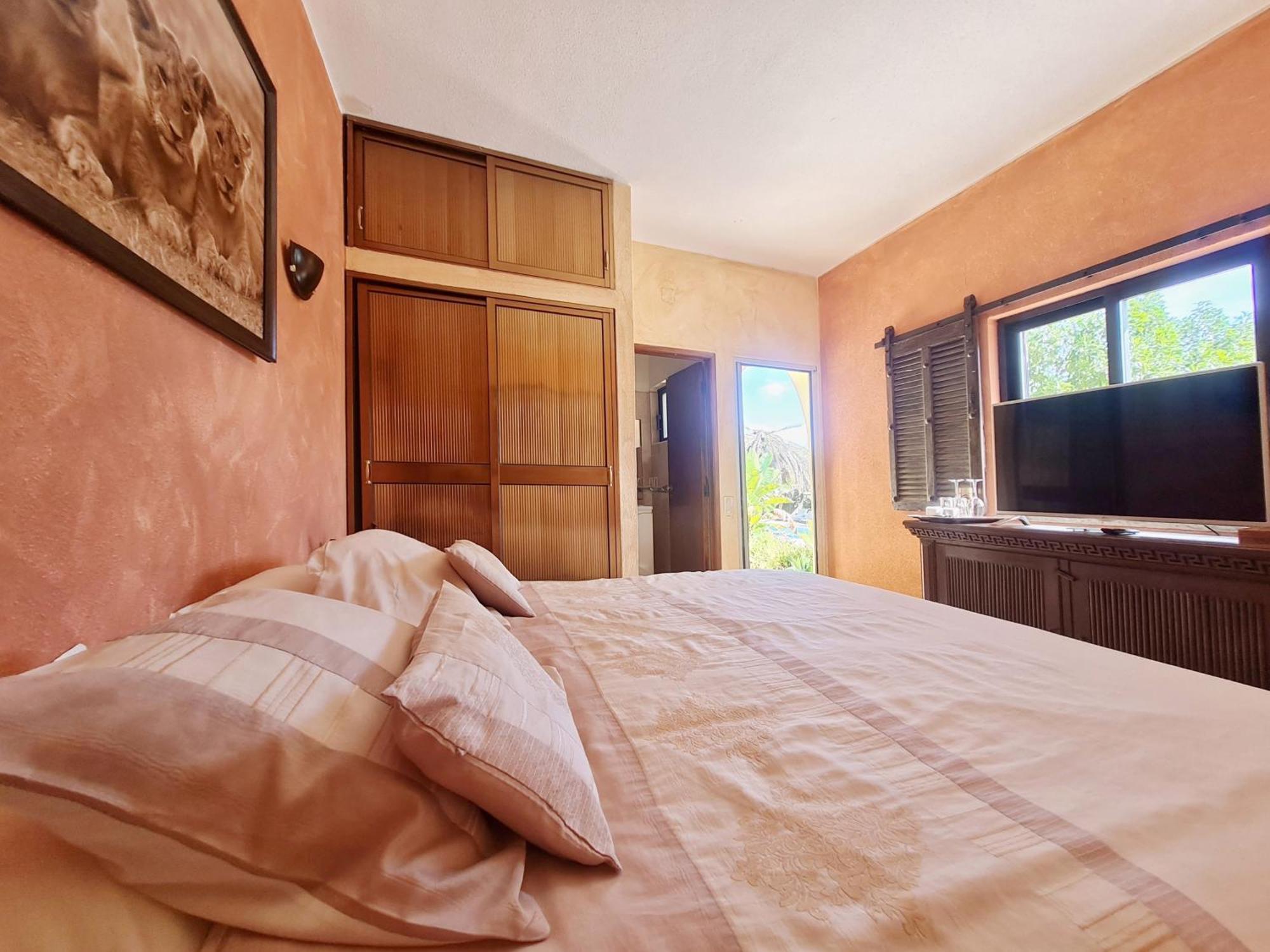 Villa Paraiso - Naturism Optional Adults Only 珀彻斯 客房 照片