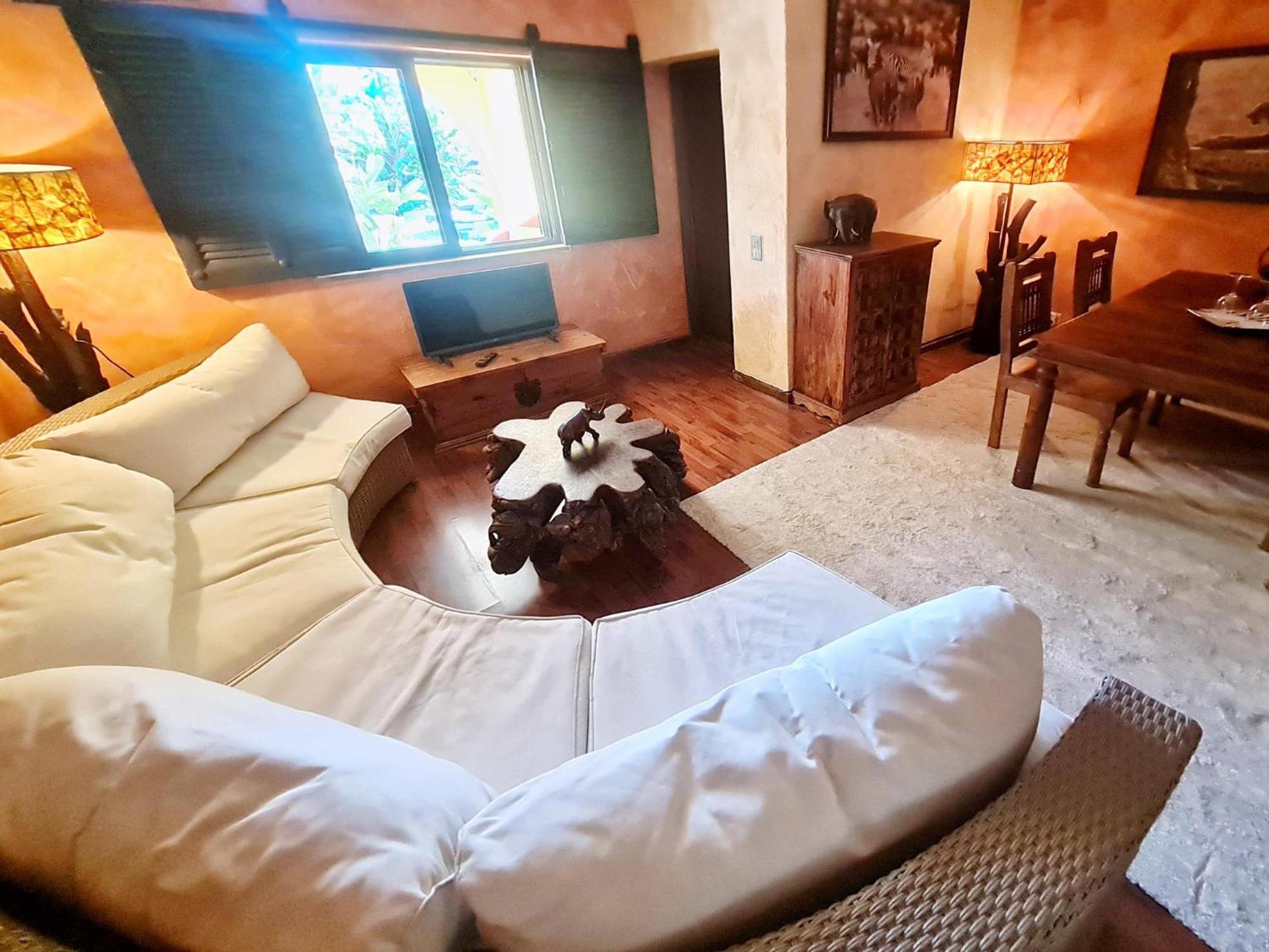 Villa Paraiso - Naturism Optional Adults Only 珀彻斯 客房 照片